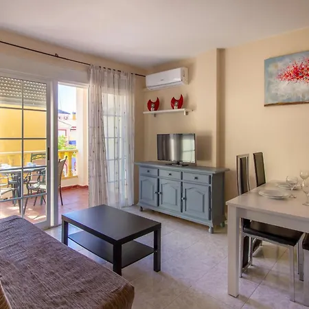 2 Bedroom Cozy In 또레비에하